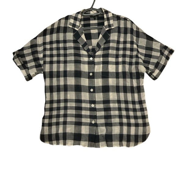 Theory M cotton classic camp blouse mint condition ultra light weight/classic - Picture 2 of 13